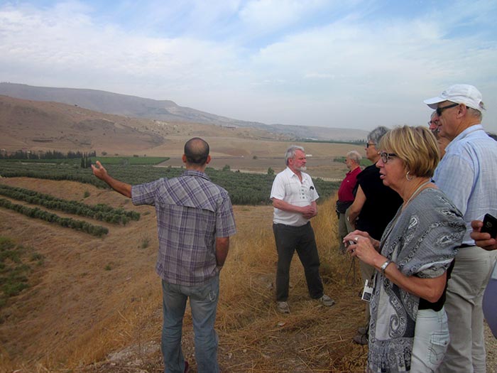 Hagai Oz with German tourists. 